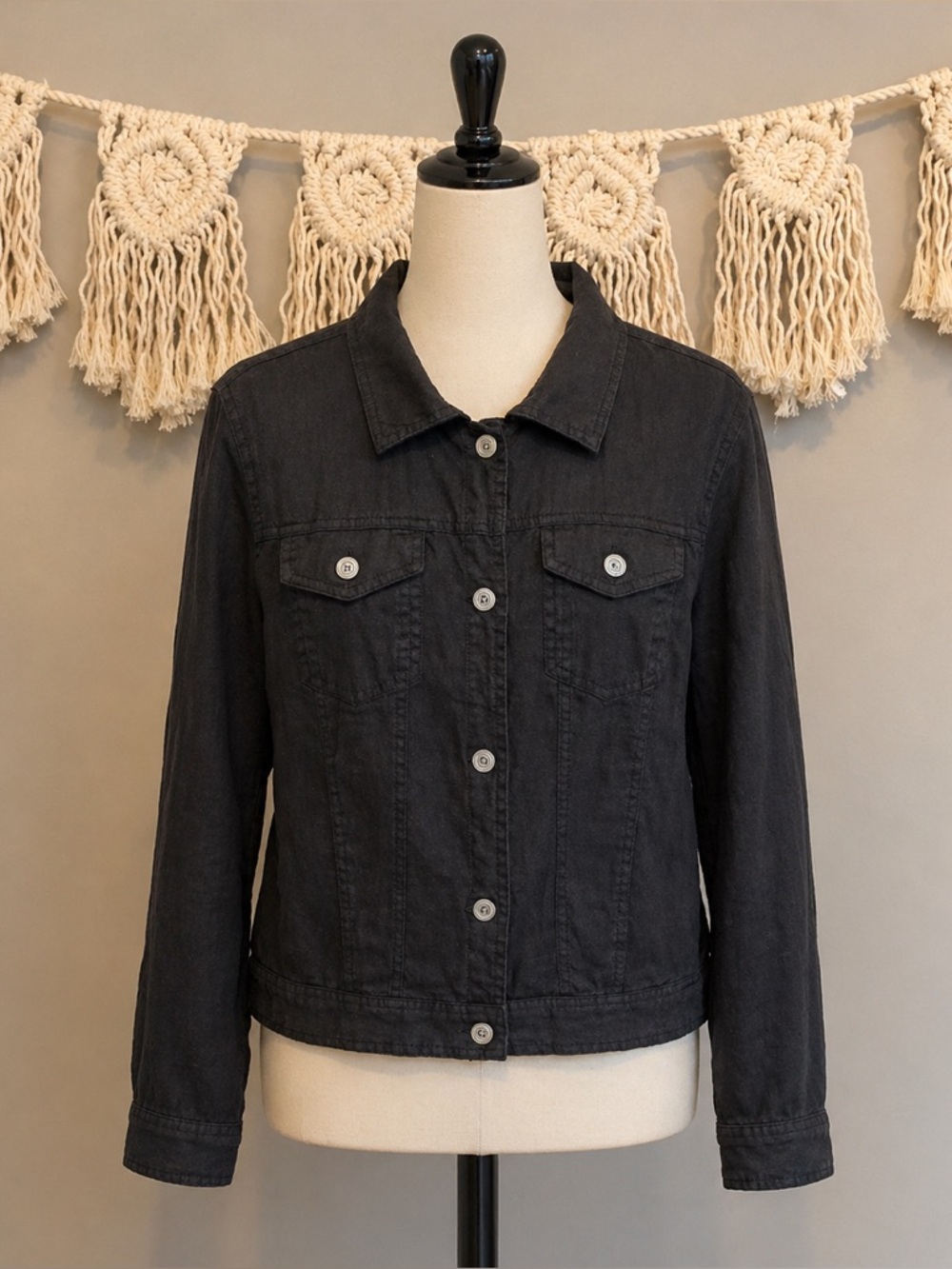 Jones @ Co. Linen Black Button-Front  Jacket